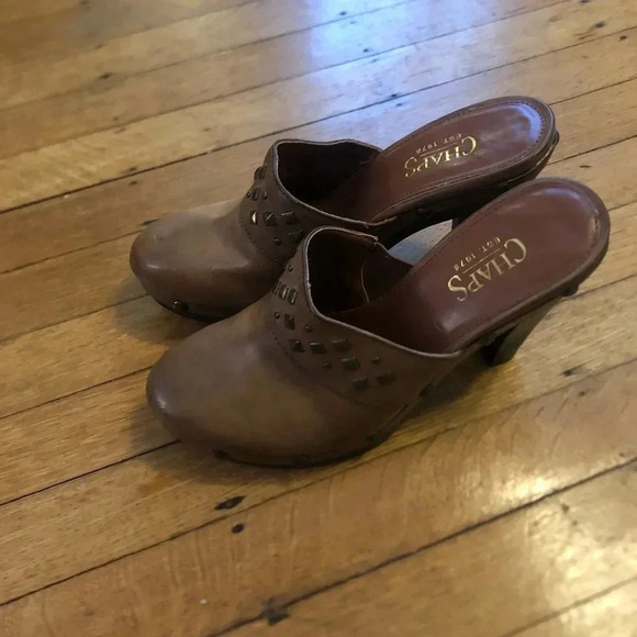 Vintage Chaps clogs - Picture 2 of 14
